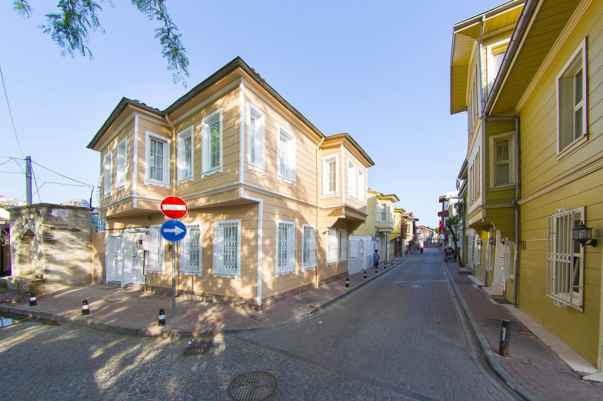 Ahsen Suites Istanbul Exterior photo